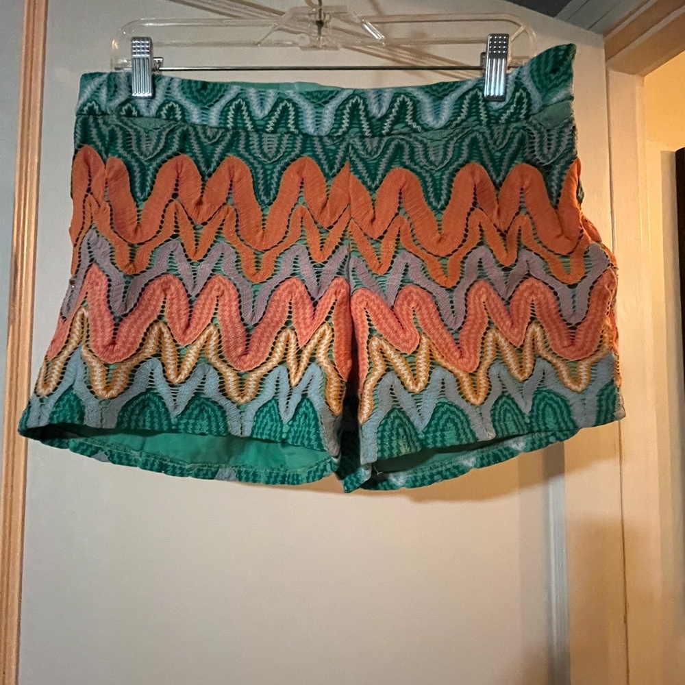 Judith March High Waist Green and Orange Shorts